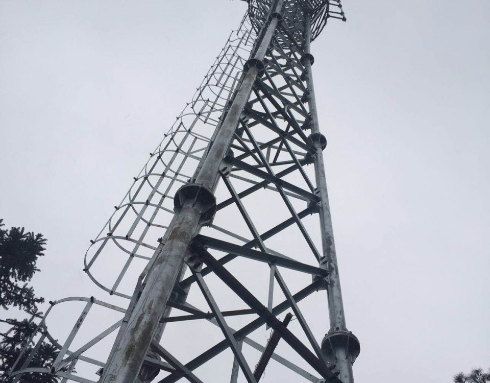 برج لوله ای فولادی