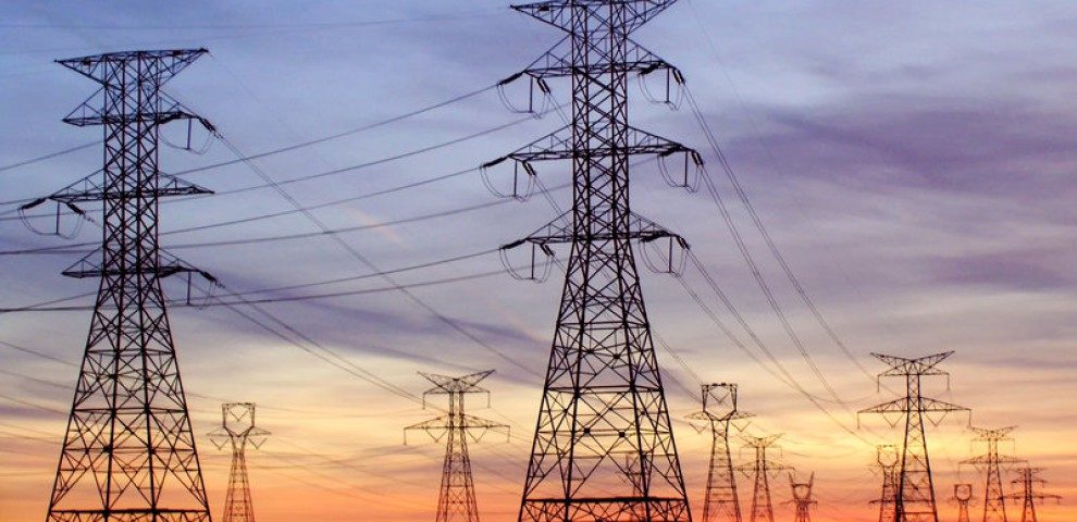 Transmission Line steel tower，Freistehender Turm