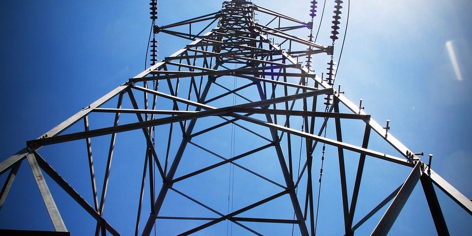 torre de transmissão pólo elétrico da torre tubulação de aço